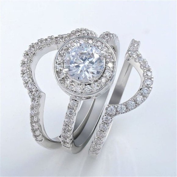 Jewelry - 925SILVER CZ ROUND SHINY RING CENTER SET OF 3 PCS